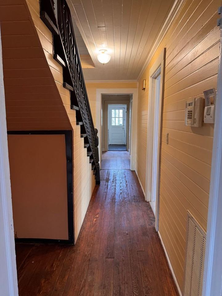 4402 Dunbar Bridge Rd - Photo 6 of 40