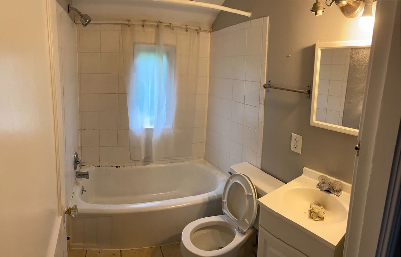 1514 Shire Pl - Photo 6 of 8