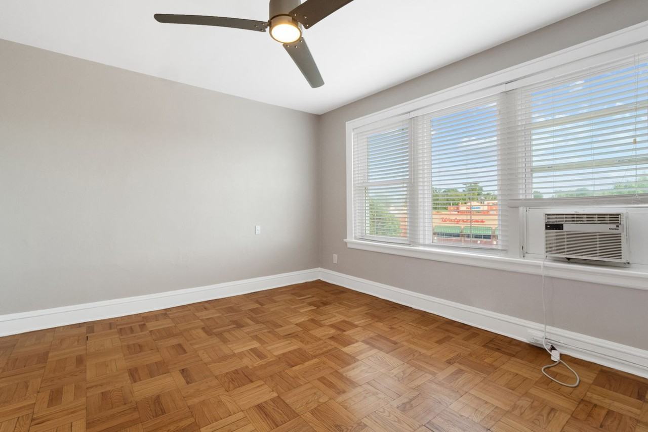 3821 S Kingshighway Blvd - Photo 4 of 17