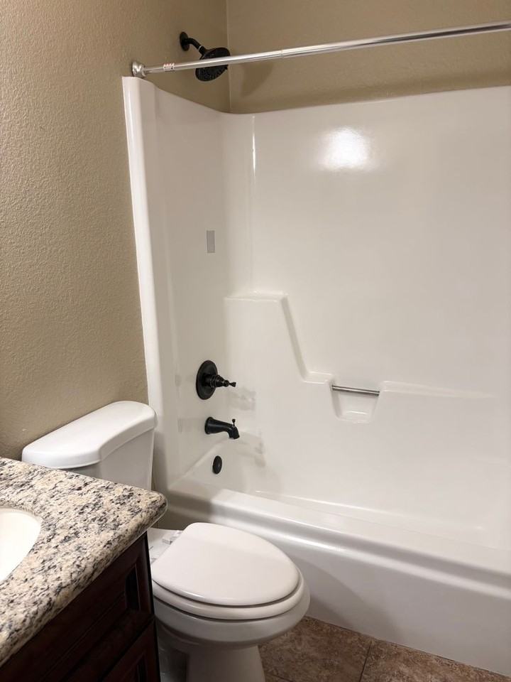 2105 W Western Dr - Photo 7 of 15