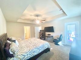 featured image of 6040 Trestle St