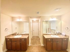 6040 Trestle St - Photo 1 of 1