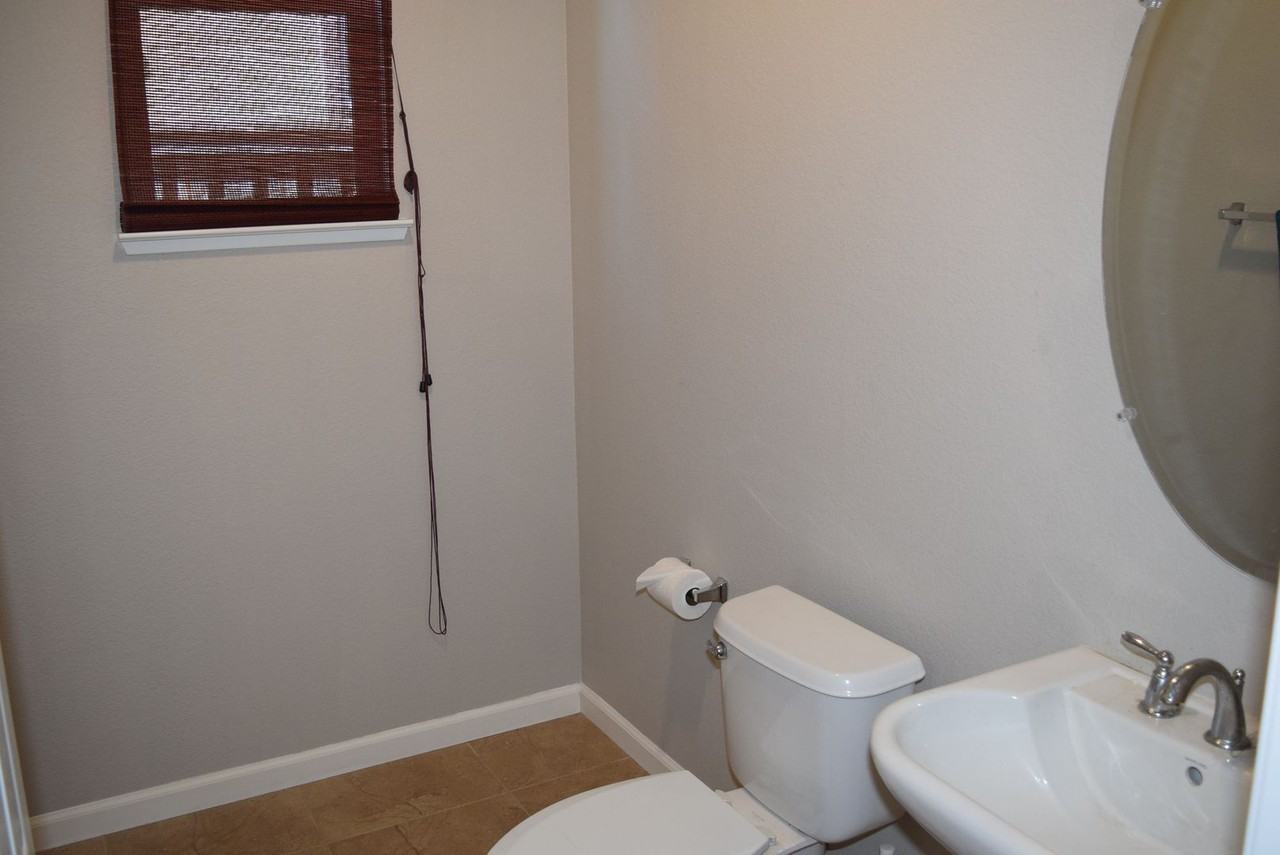 904 Campfire Cir - Photo 6 of 16