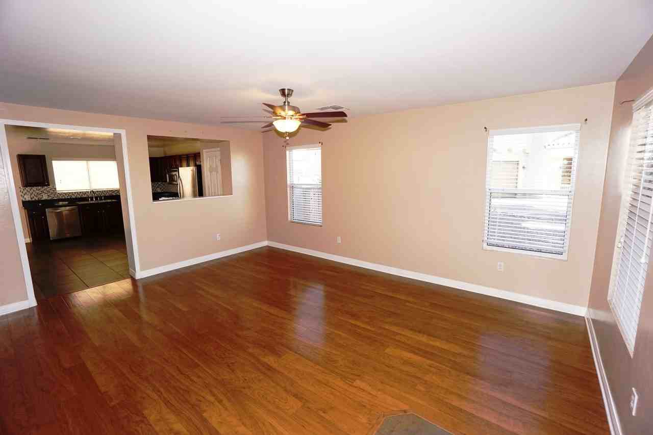 920 S Vista Overlook Dr - Photo 3 of 18