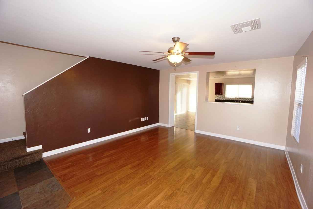 920 S Vista Overlook Dr - Photo 4 of 18