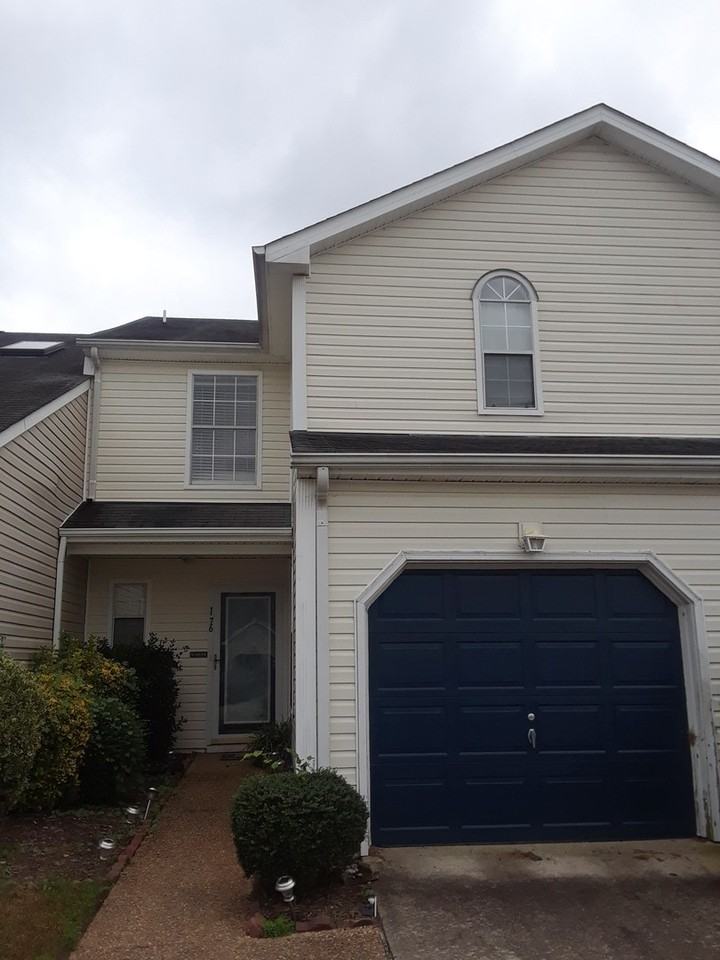 176 Squire Reach - Photo 2 of 37
