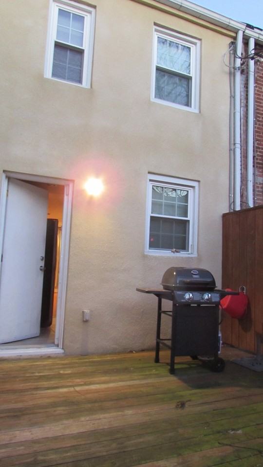 630 Wyeth St - Photo 2 of 30