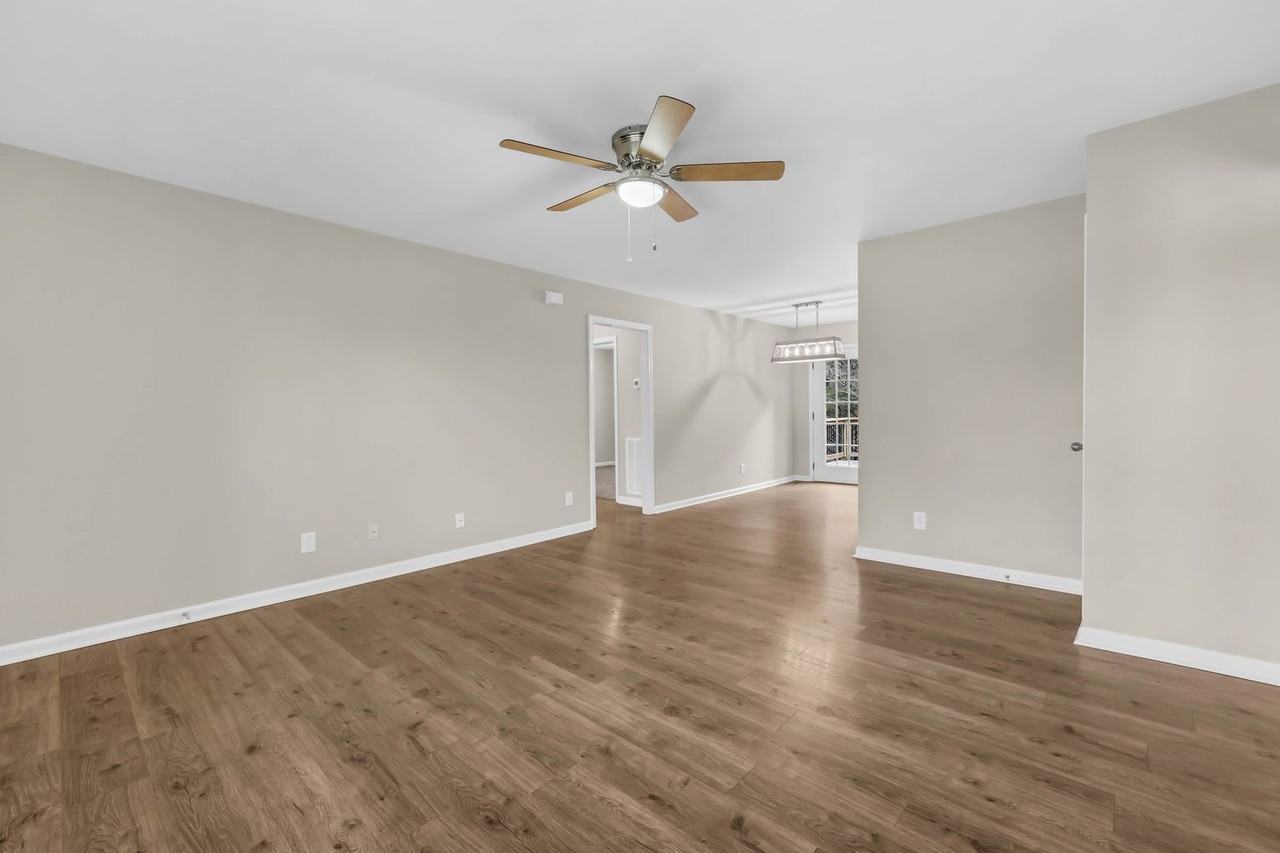 4781 Highway 48 - Photo 3 of 22