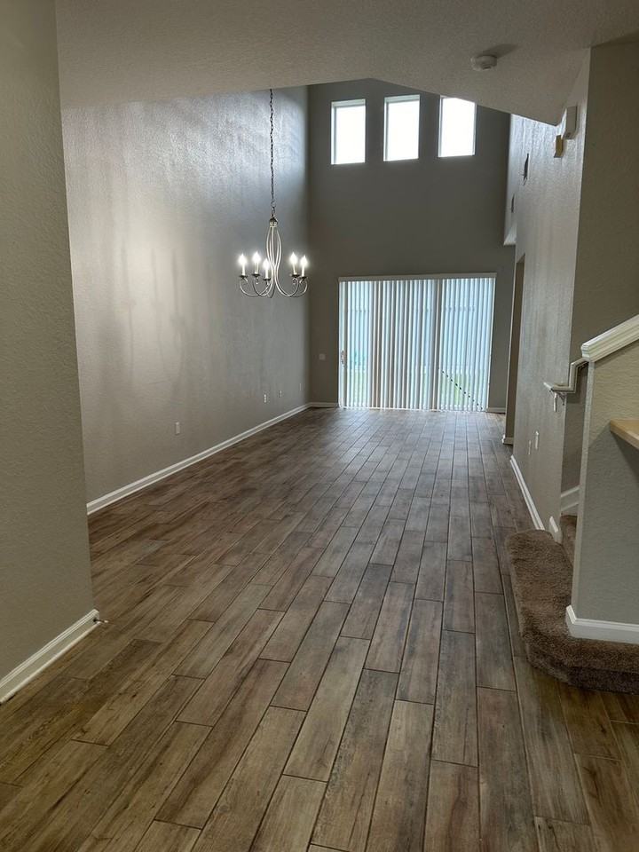 1652 Shallcross Ave - Photo 3 of 11