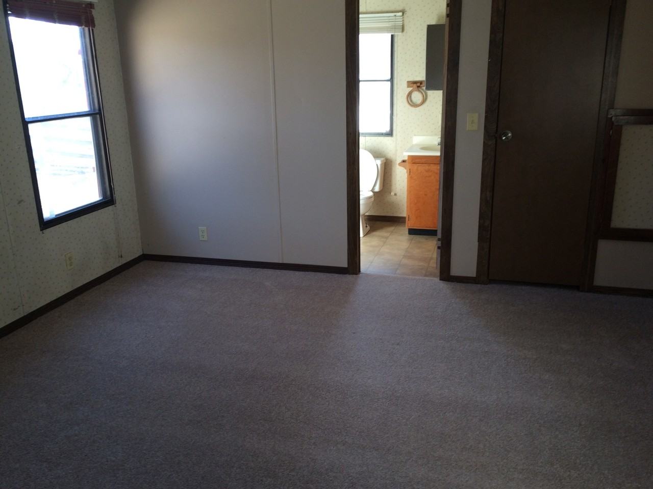 22123 Teak Ln - Photo 4 of 5