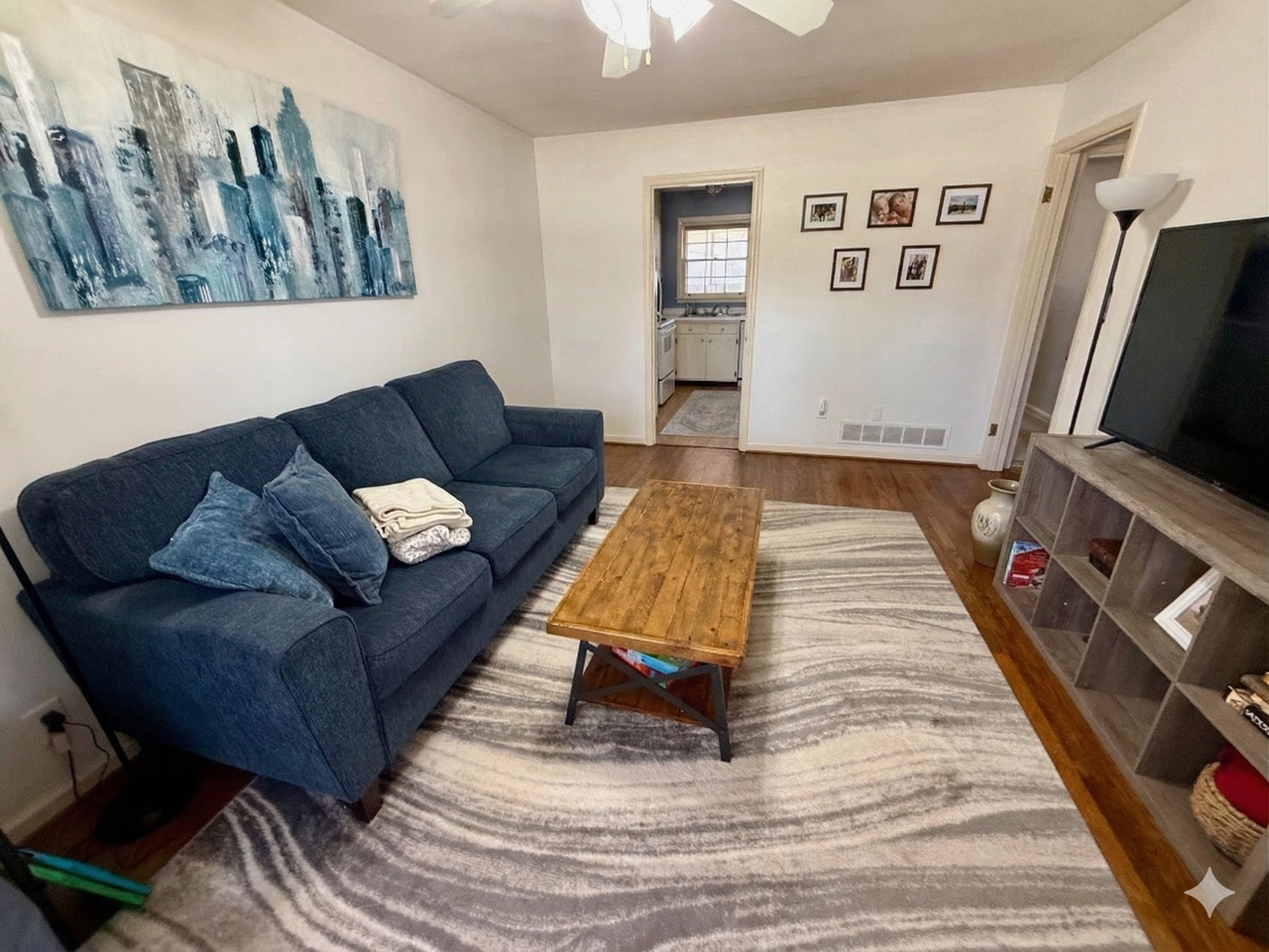 140 Harden Hill Rd - Photo 3 of 18