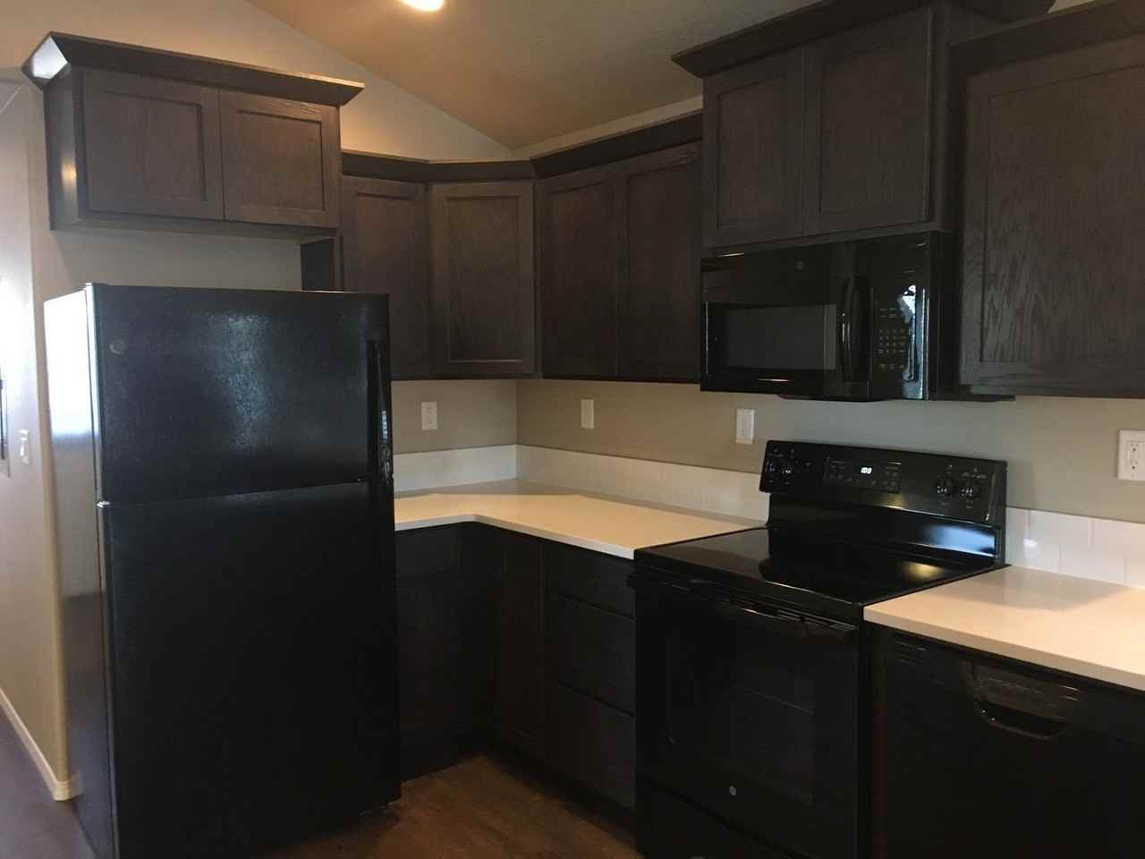 1521 Sw 36th Loop - Photo 2 of 12