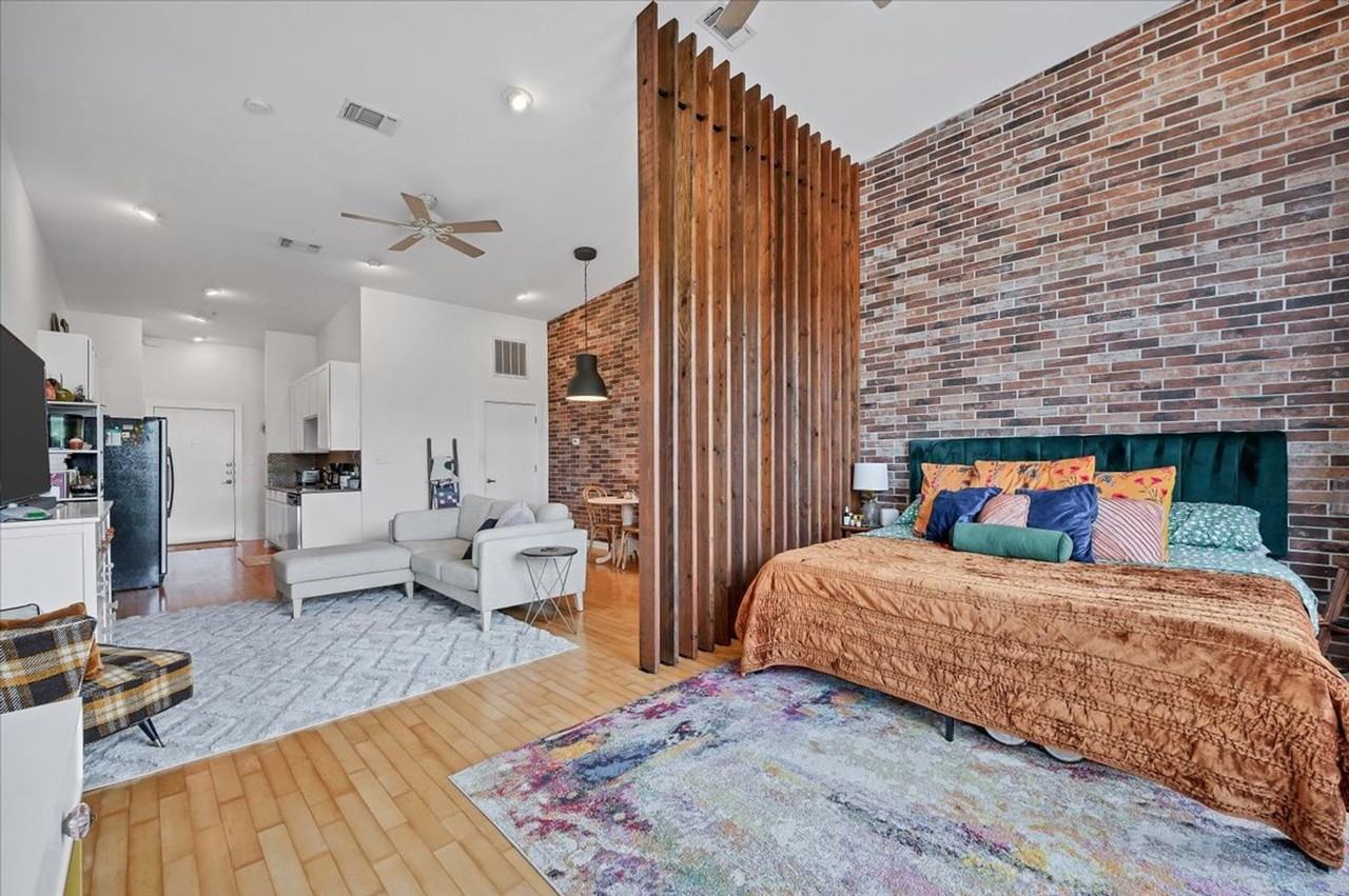 2931 E 12th St #306 - Photo 2 of 25