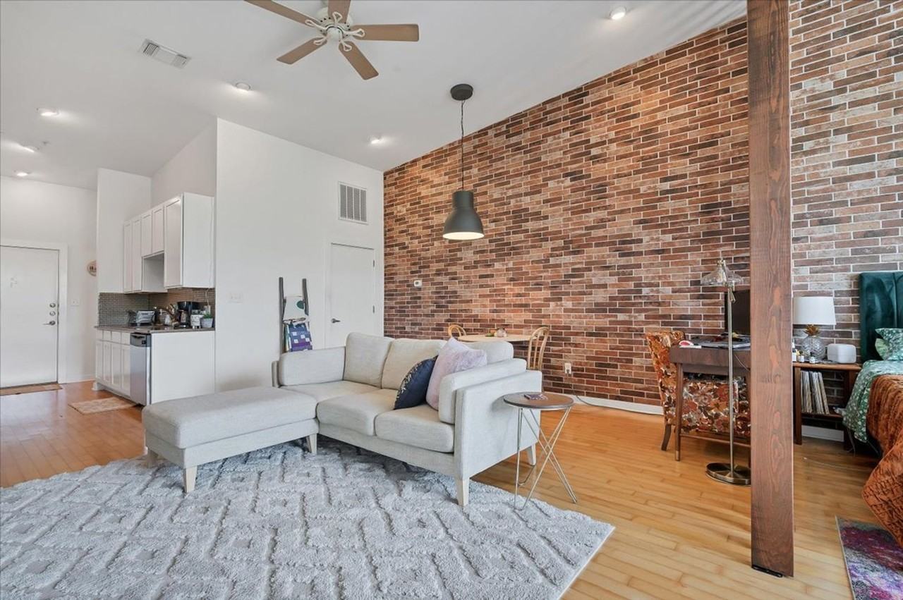 2931 E 12th St #306 - Photo 4 of 25