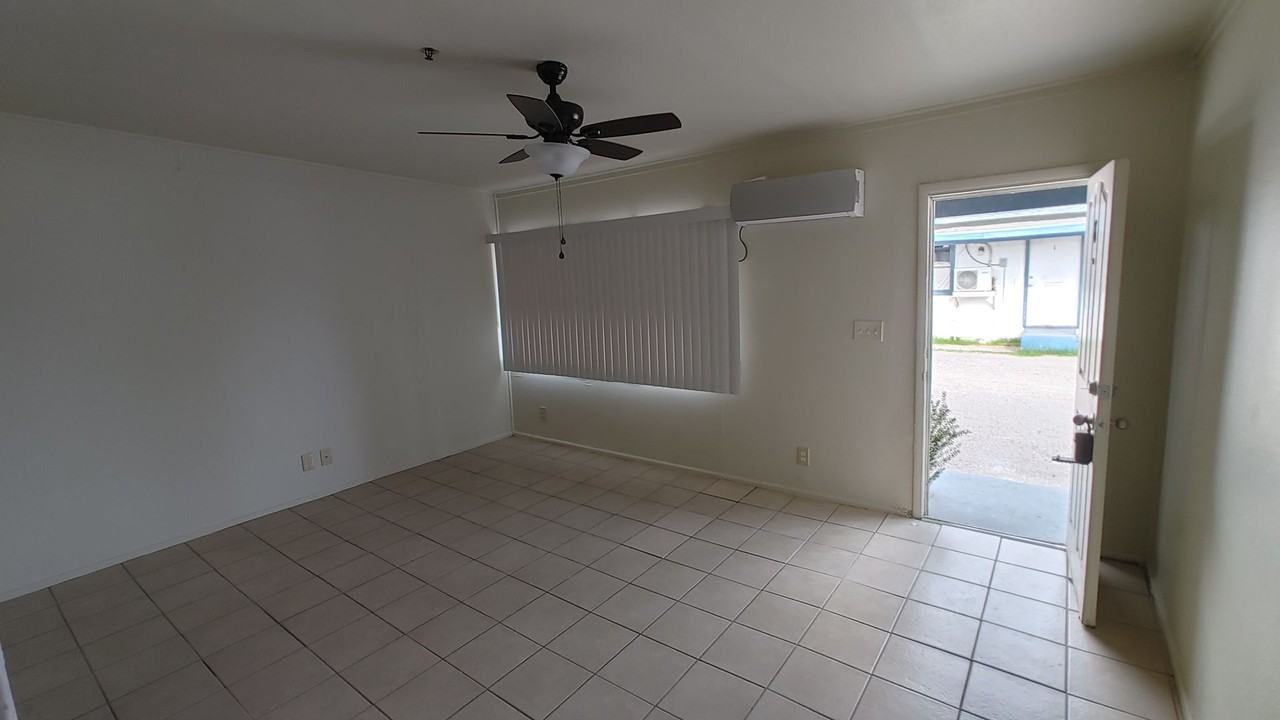 13430 - Photo 2 of 2