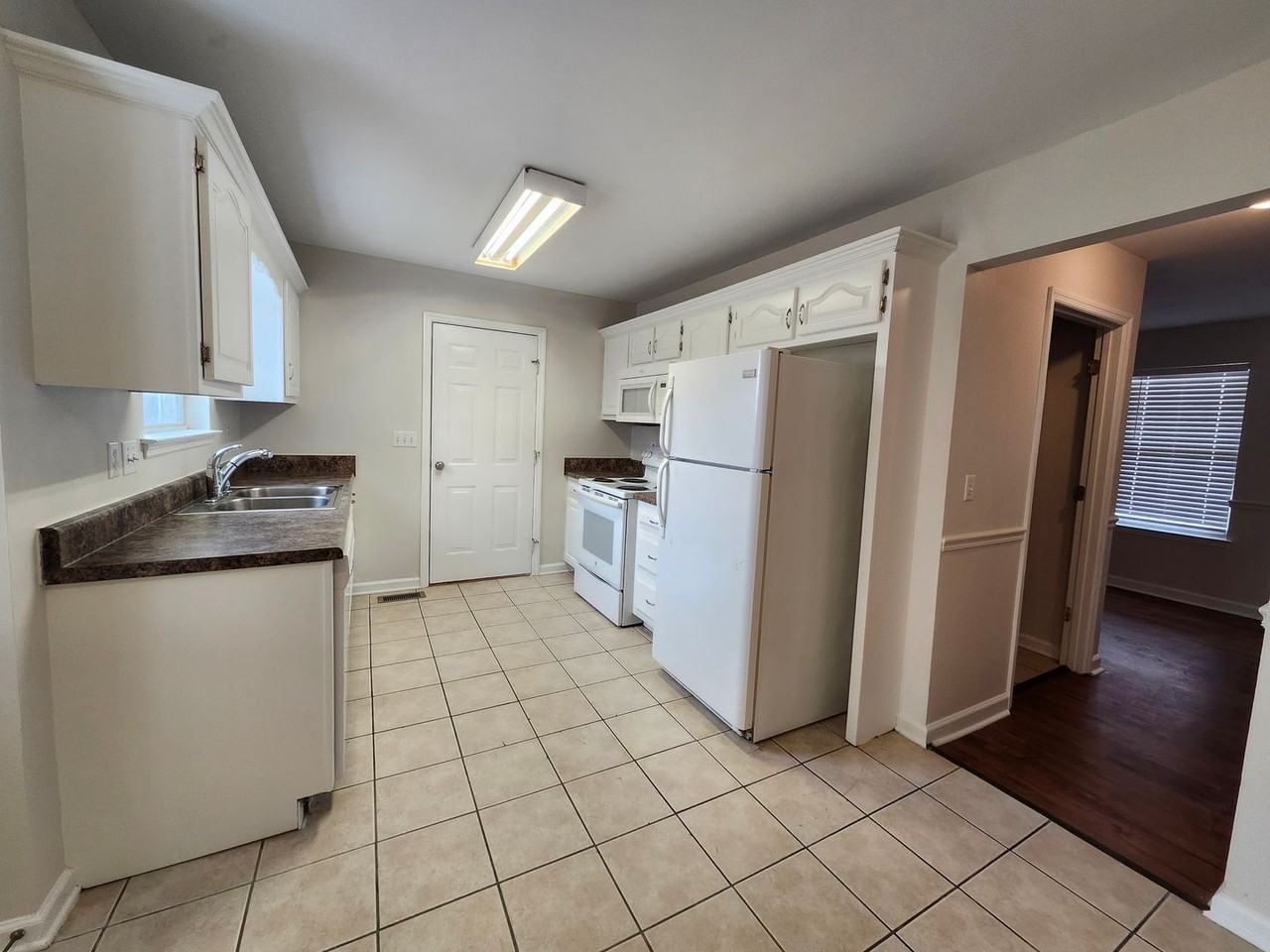 62 Spring Water Dr - Photo 6 of 26