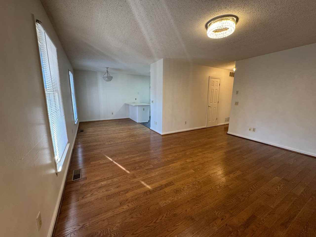 2045 Fieldale Pl - Photo 6 of 17