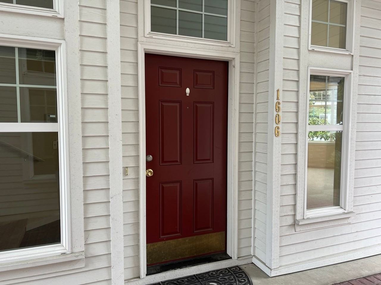 1400 Huckleberry Ln #1606 - Photo 2 of 21