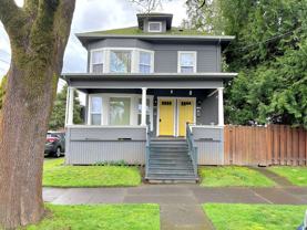 1422 Se Glenwood St - Photo 1 of 1