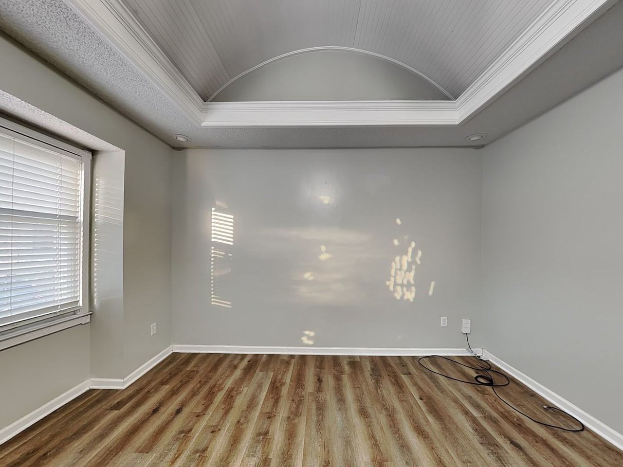 7113 Michael Ln - Photo 4 of 16