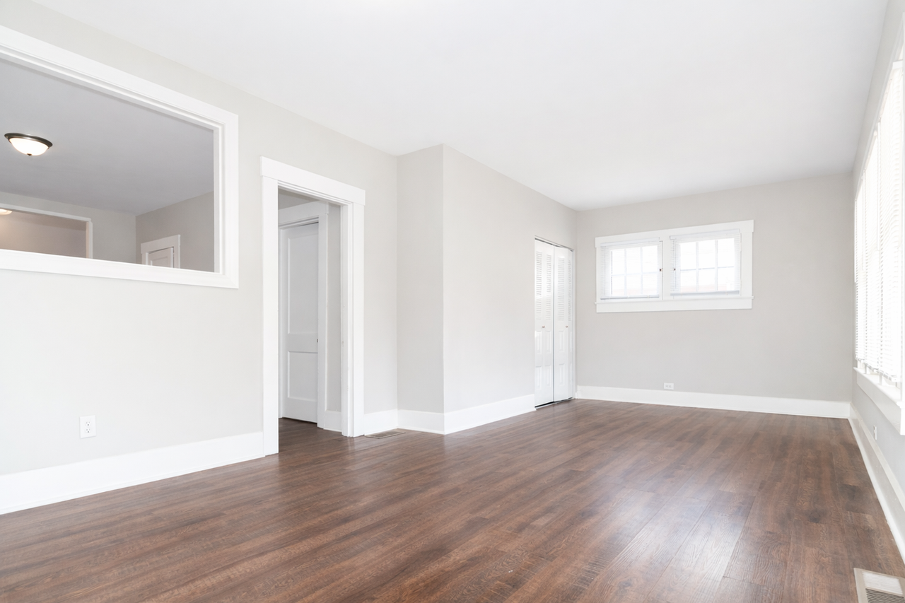 1737 Culbertson Ave - Photo 2 of 16