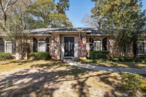 featured image of 2628 Wagon Wheel Dr