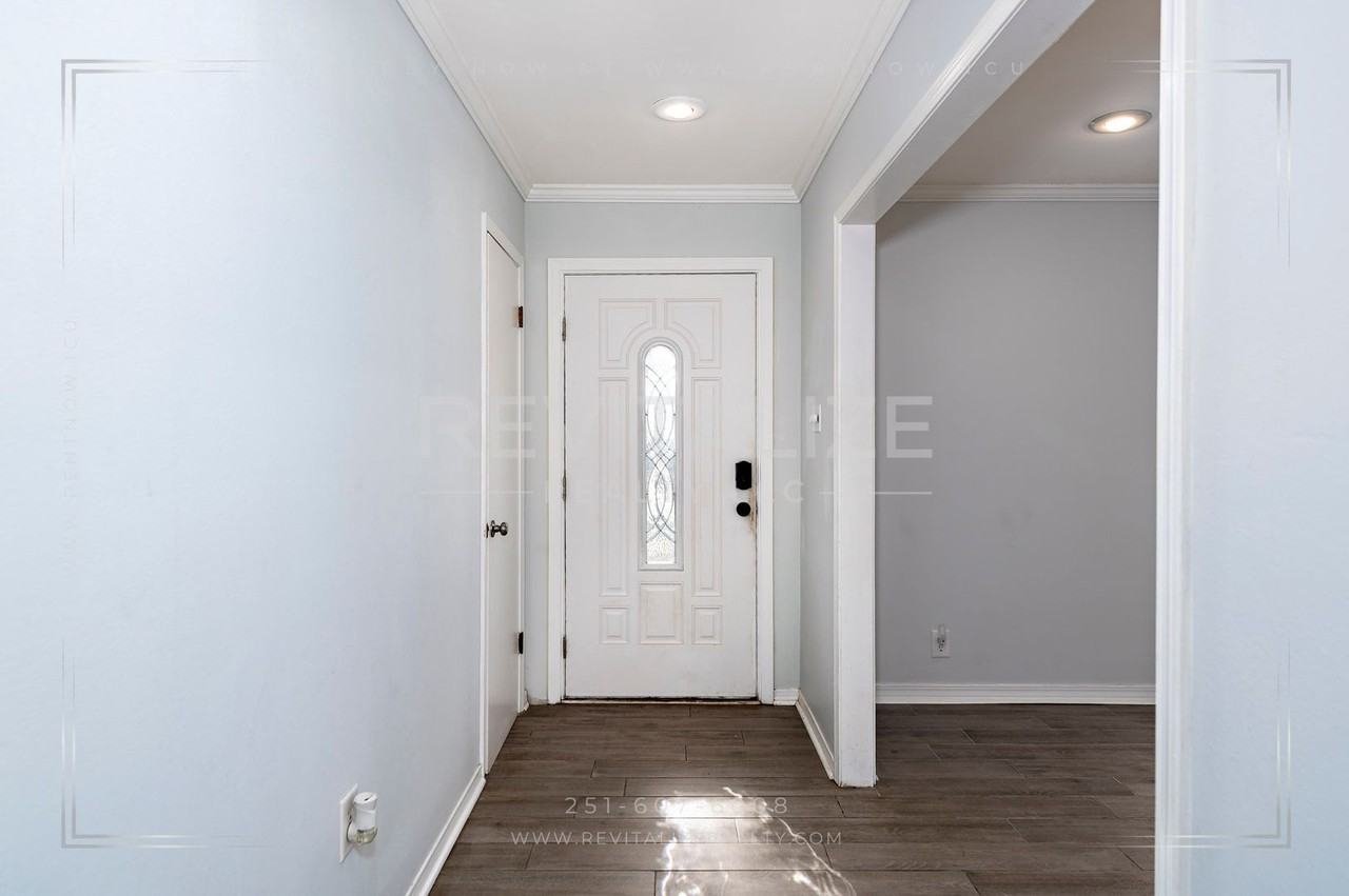 2628 Wagon Wheel Dr - Photo 3 of 50