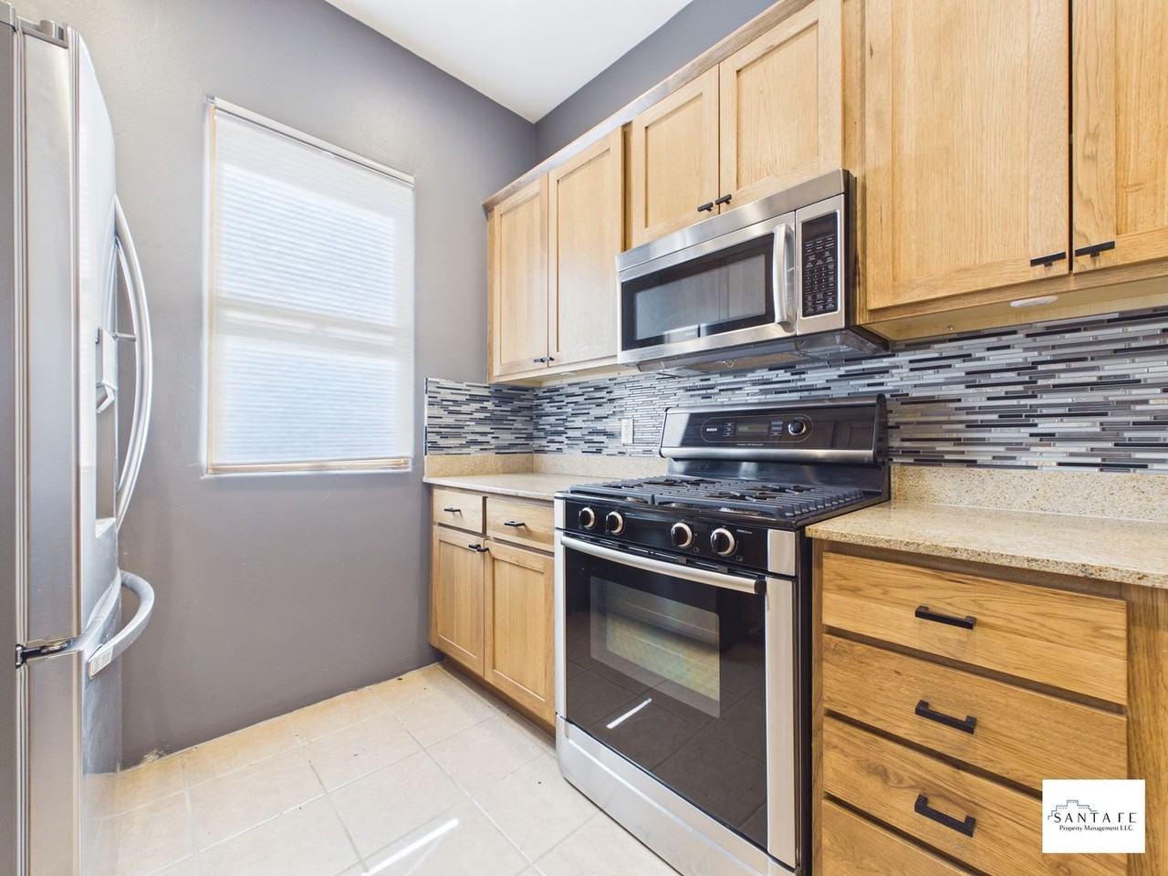 601 W San Mateo Rd #185 - Photo 7 of 26