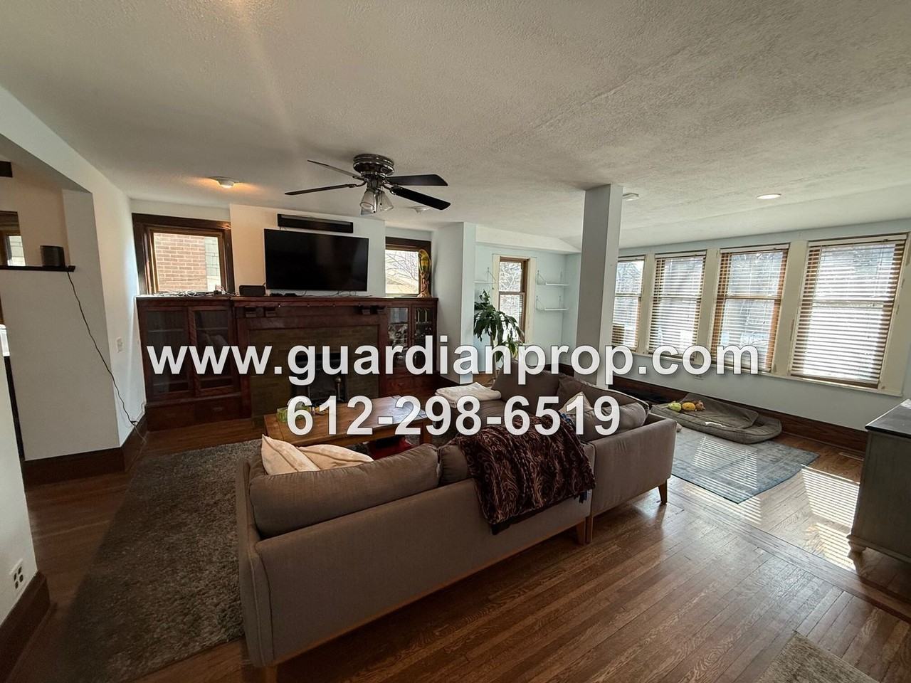 1741 Ashland Ave - Photo 5 of 23