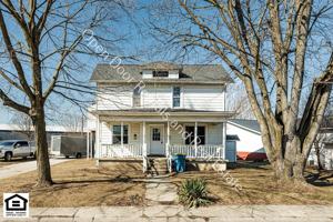 featured image of 1703 Sprott St