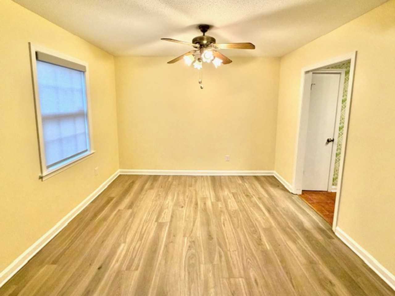 5676 Quince Rd #12 - Photo 6 of 11