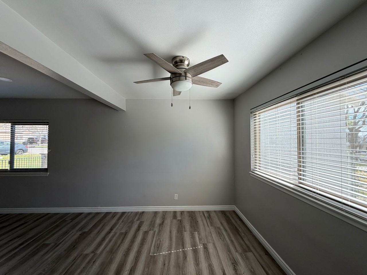 5034 Acacia Ave - Photo 6 of 25