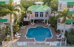 featured image of 5603 College Rd