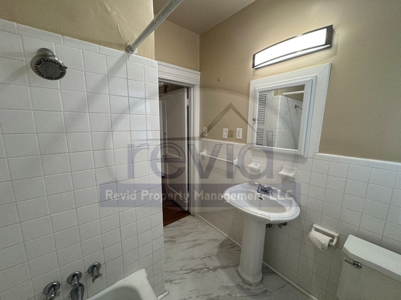 MALLORY 255 - Photo 7 of 49