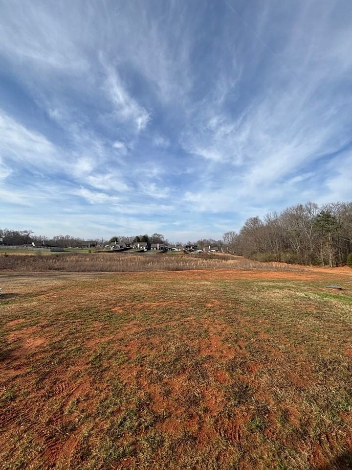 190 Mill St Unit D - Photo 4 of 34