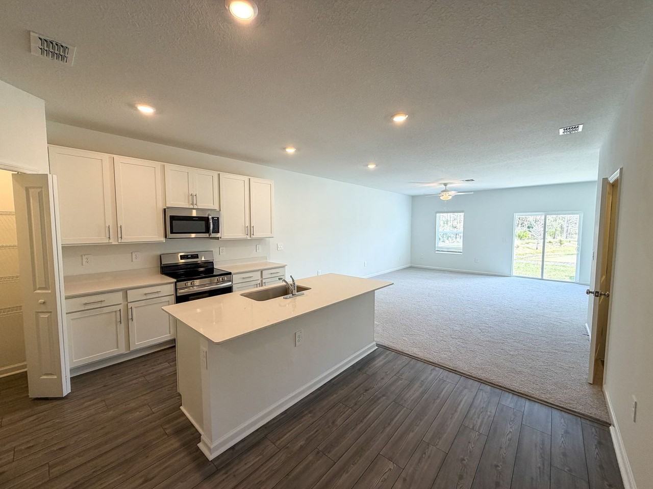 5461 Nw 22nd Dr - Photo 2 of 36