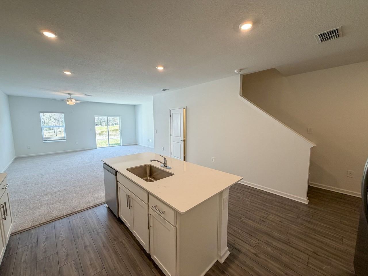 5461 Nw 22nd Dr - Photo 3 of 36