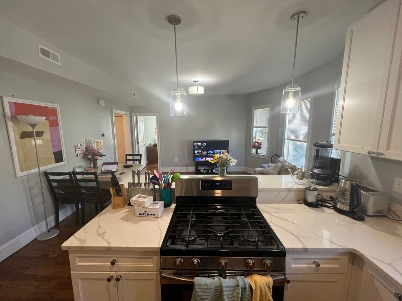 337 Highland Ave - Photo 7 of 27