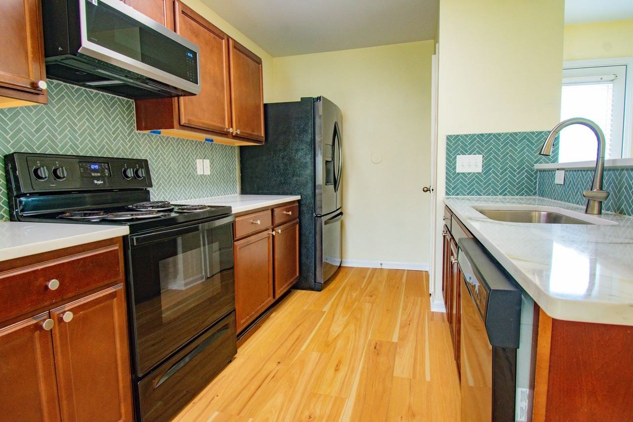 4316 Jockey Whip Ln - Photo 5 of 27