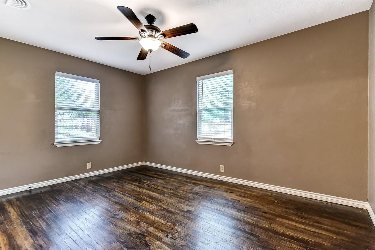 806 E Rosedale St - Photo 3 of 21