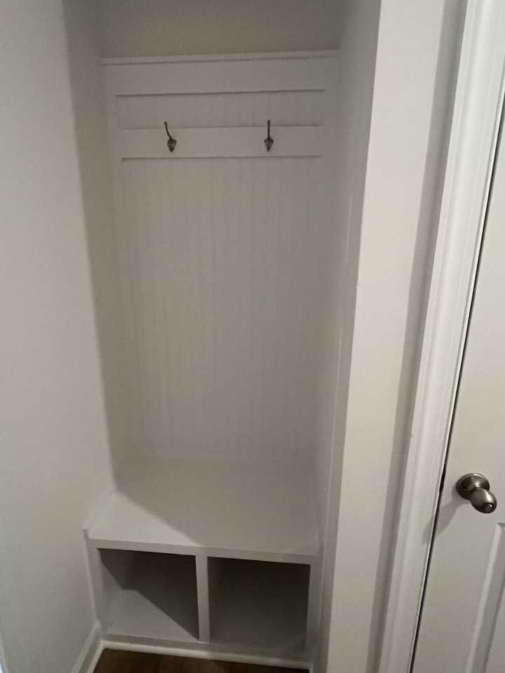 1281 30th Street Ln Ne - Photo 3 of 20