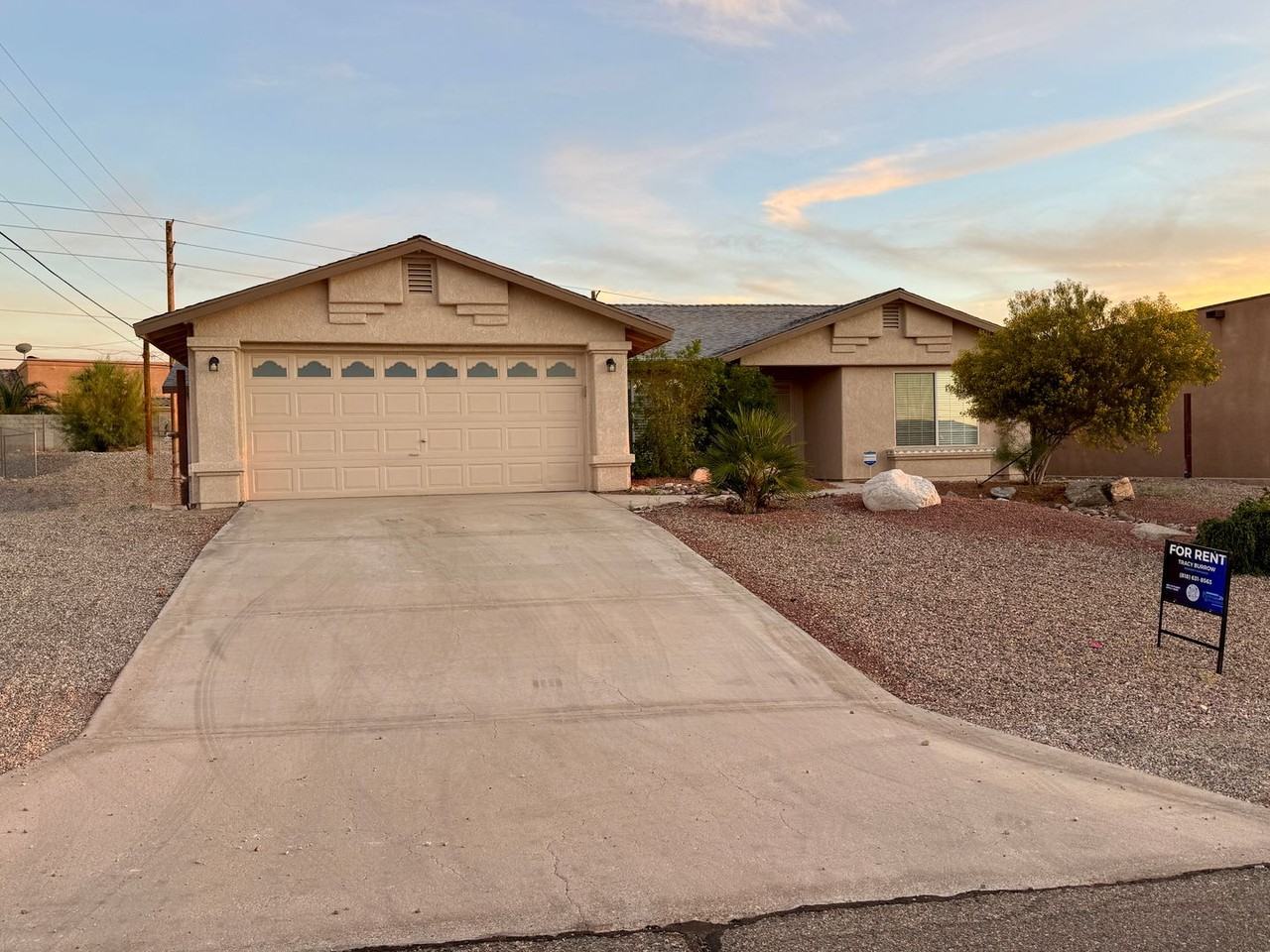 3346 Fountain Palm Dr - Photo 3 of 30