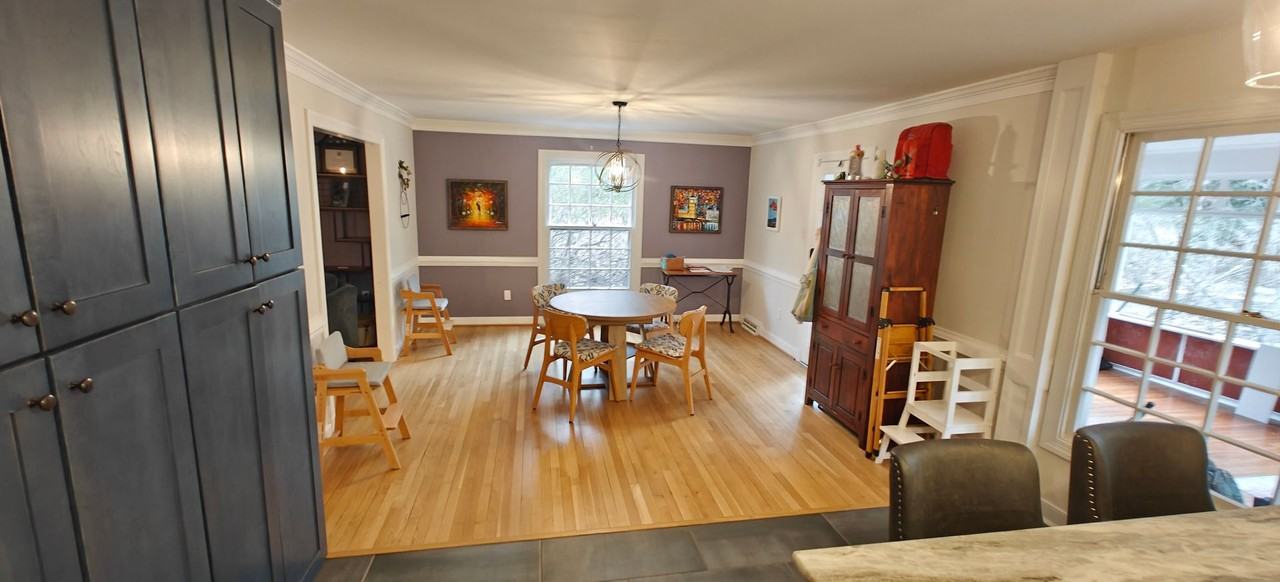 3930 Victoria Ln - Photo 5 of 39