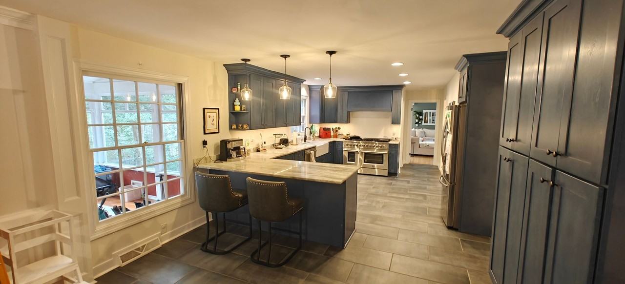 3930 Victoria Ln - Photo 6 of 39