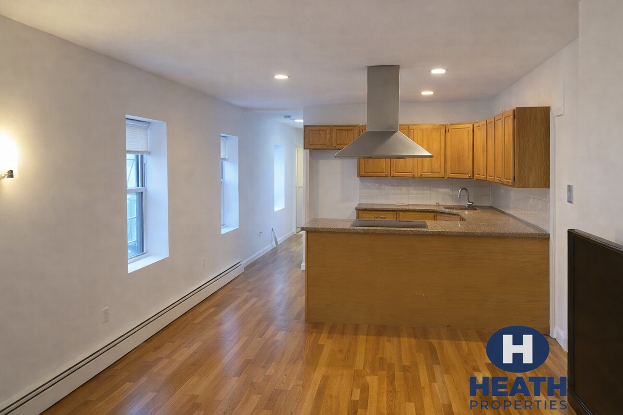 23 Saint Cyprians Pl - Photo 4 of 6