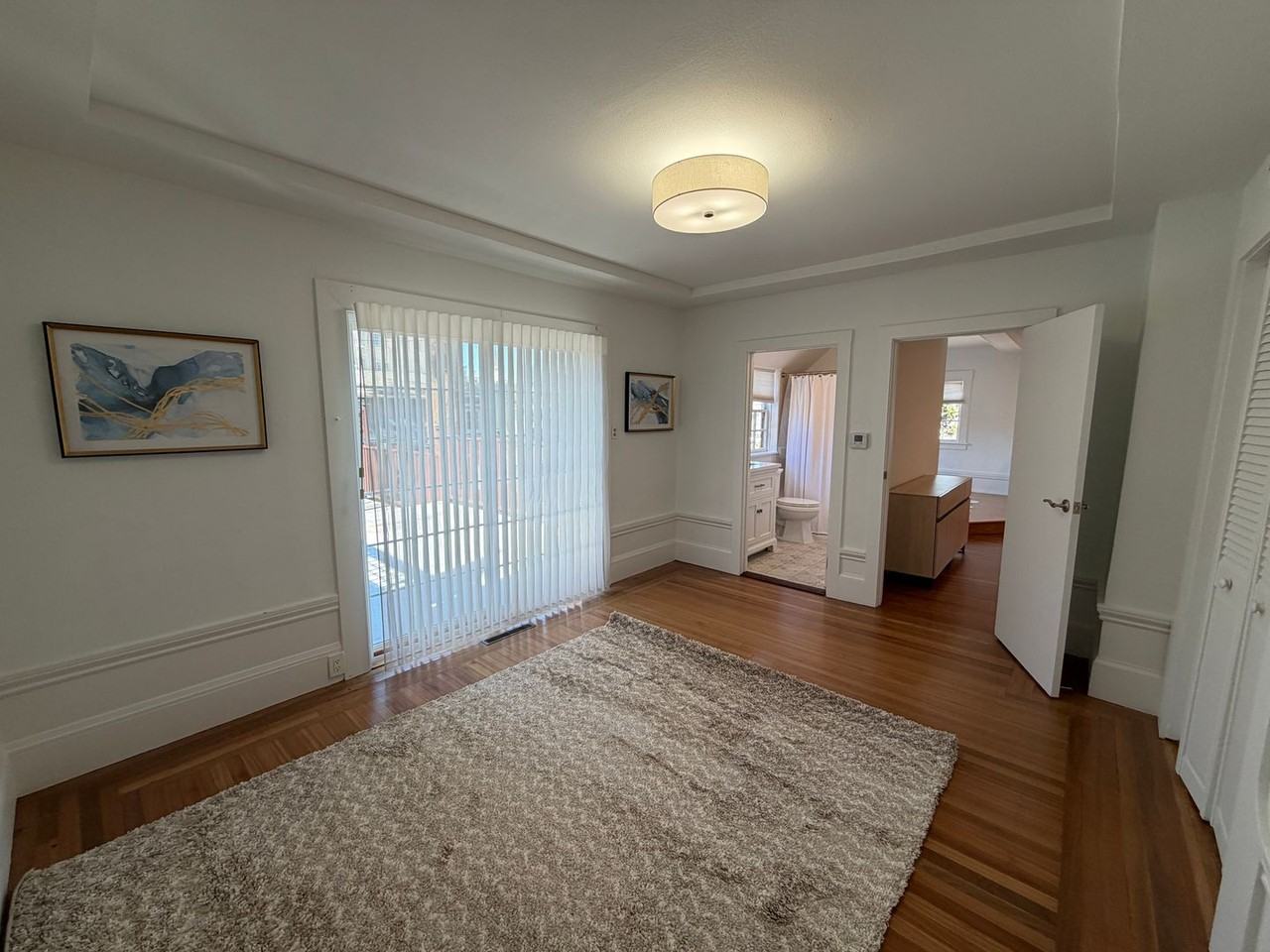 879 E 28th st - Lease Only - Photo 4 of 41