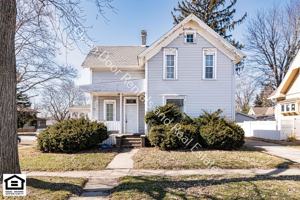 featured image of 603 N Van Buren St