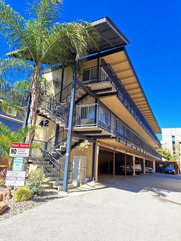 42 S 8th St #9 - Photo 7 of 16