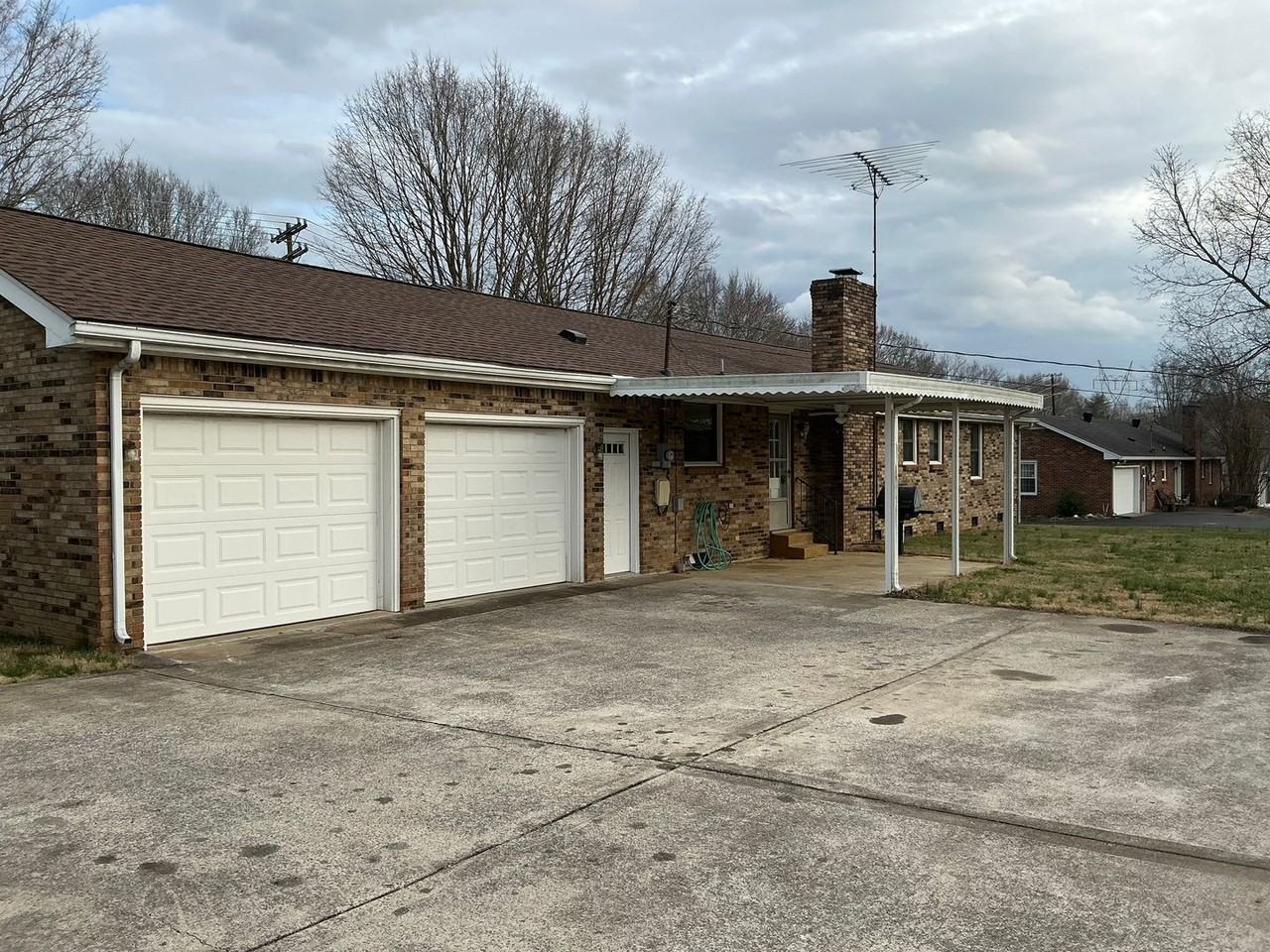 476 Georgetown Rd - Photo 6 of 19