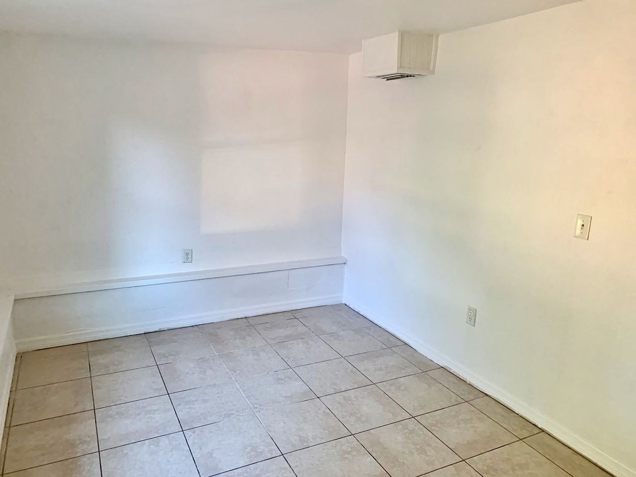 2038 19th Ave W - Photo 6 of 17